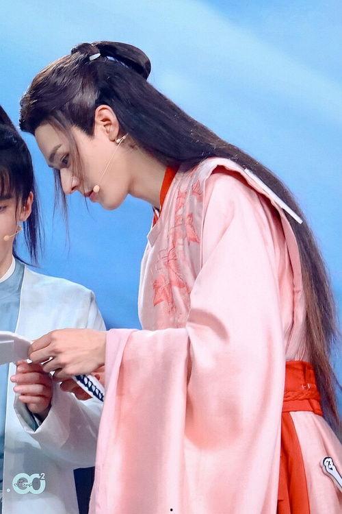 爆料以前龚俊的视频是什么,那些年他青涩的瞬间  第3张