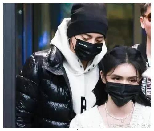 最近的娱乐圈爆料,明星恋情曝光，幕后真相令人震惊！