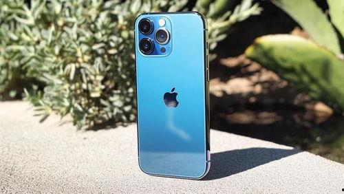 苹果最新爆料蓝色手机,首款蓝色iPhone,引领时尚潮流新风向 第3张 苹果最新爆料蓝色手机,首款蓝色iPhone,引领时尚潮流新风向 第3张