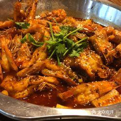 槐店王婆大虾爆料视频,视频爆料背后的美食传奇  第2张
