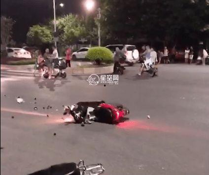 西湖车祸学生爆料视频最新,还原惊心动魄现场瞬间 第2张 西湖车祸学生爆料视频最新,还原惊心动魄现场瞬间 第2张